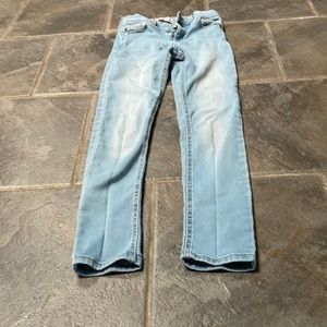 Skinny jeans